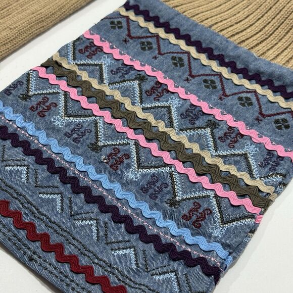 Woman's Mercer Madison Beige Tan Bohemian Design Sleeves Round Neck Sweater 2X - Picture 3 of 9